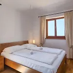 בית נופש Roza