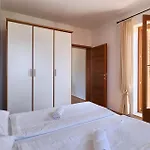 Roza בית נופש