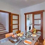 Roza בית נופש
