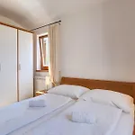 Roza * פורץ