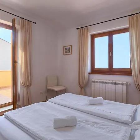Roza Casa de Férias Poreč