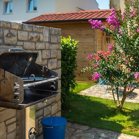 Holiday home Roza