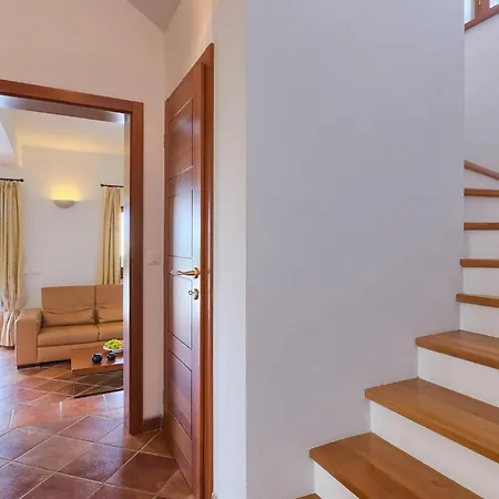 Roza Holiday home *